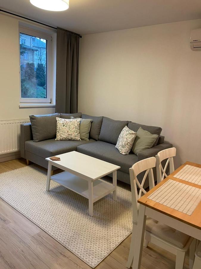 Apartamenty Guzik 22 Krosno Ngoại thất bức ảnh